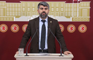 Milletvekilimiz Dinç, esnafın ve vatandaşların sorunlarını TBMM gündemine taşıdı